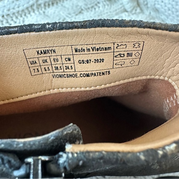 Vionic Kamryn Boa Leather Ankle Boot Size 7.5 - Picture 5 of 7